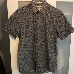 Men’s Slim Fit Medium Calibrate Shirt